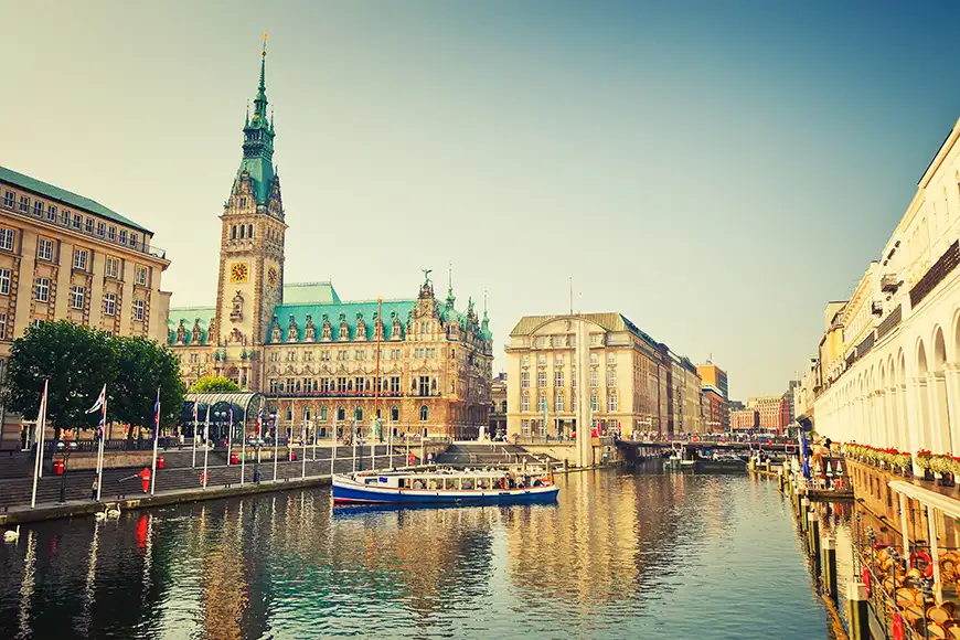 Hamburg Rathaus things to do in Hamburg.