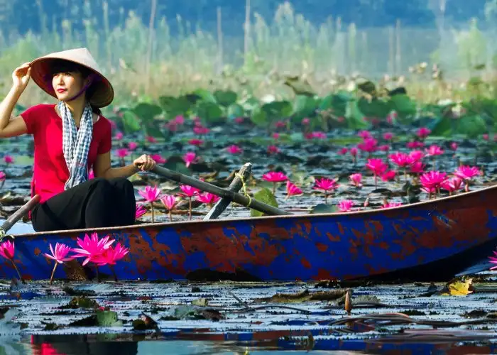 What to Wear in Vietnam: A Comprehensive Packing List